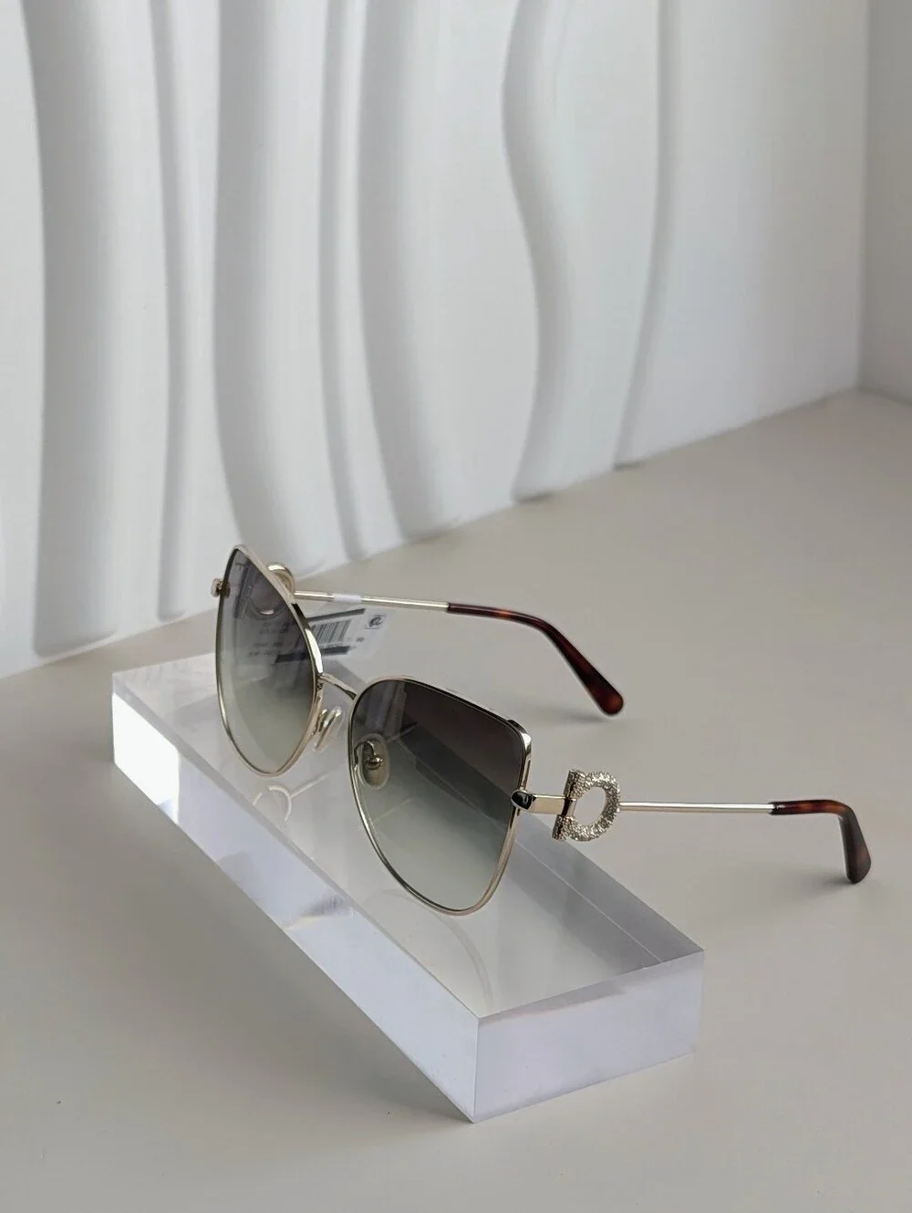NWT Ferragamo SF296SR Gold Green Gradient Crystal Sunglasses 60mm